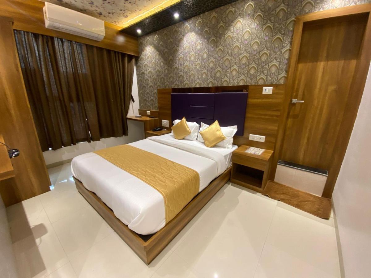 Hotel Bkc Crown - Near Trade Centre, Visa Consulate Bombay Extérieur photo