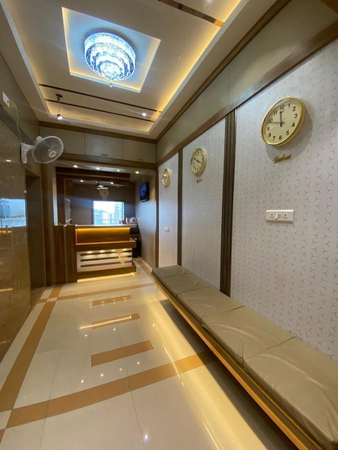 Hotel Bkc Crown - Near Trade Centre, Visa Consulate Bombay Extérieur photo